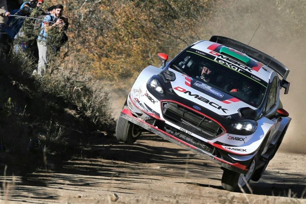 Evans fends off Neuville charge on Rally Argentina, Saturday